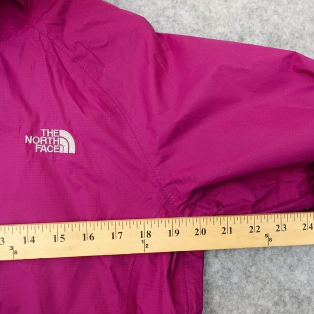 The North Face Venture Rain Jacket Women S Purple Hyvent 2.5L Hoodie Sealed Seam